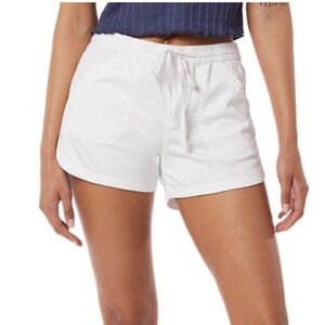 UNIONBAY Maribeth Sateen White Shorts size Large